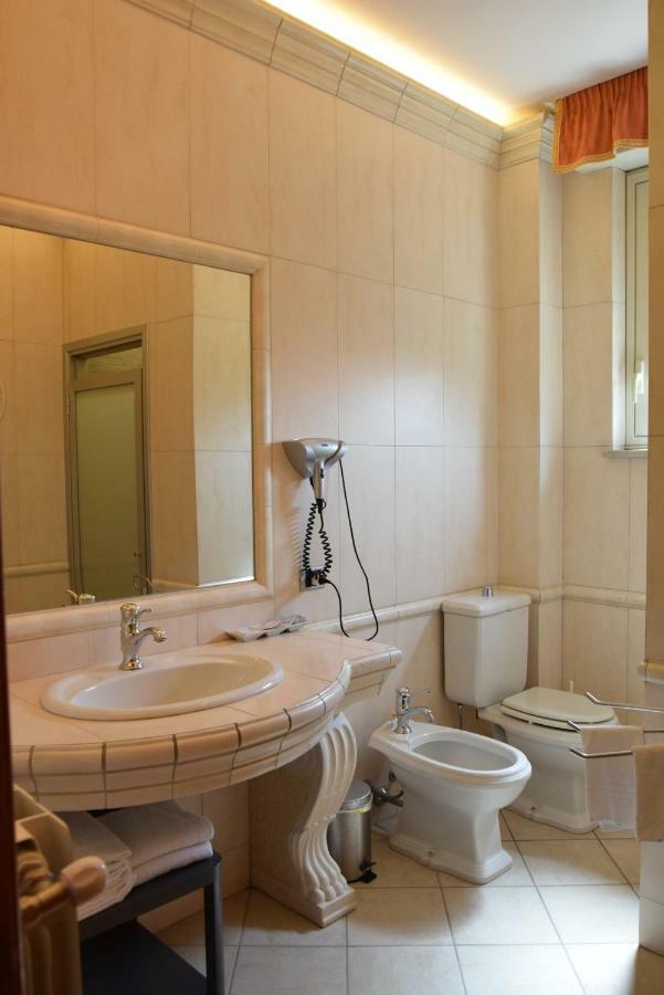 La Suite Del Vulcano Belpasso Exterior photo